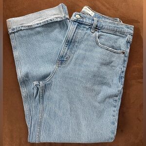 Abercrombie Light Blue High Rise 90’s Jeans